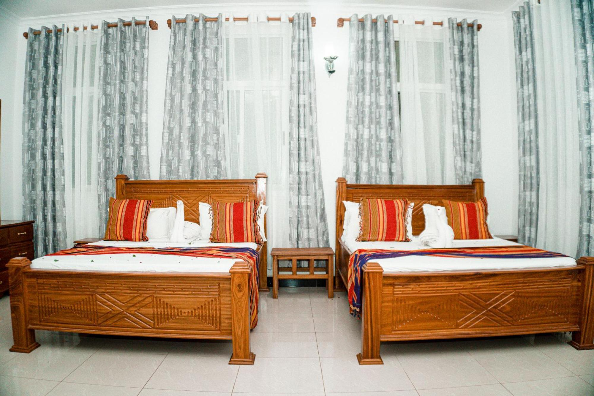 64 Zenj House Luxury Airport B&B Mbweni Dış mekan fotoğraf